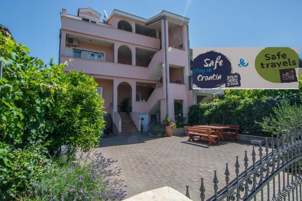 Apartment Tim Zadar Luaran gambar